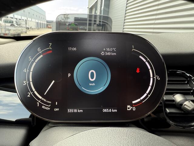 Mini COOPER Mini 1.5 Camden Edition Pano/HUD/Apple