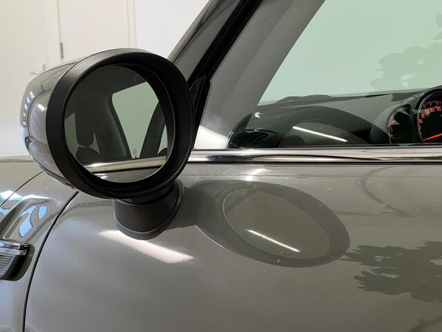 Mini COOPER Mini 1.5 Essential Trim Turbo 136 PK / Airco / Navigatie / Apple CarPlay / 15"LM Velgen / Park Sensors / DAB / LED / 1e Eigenaar!