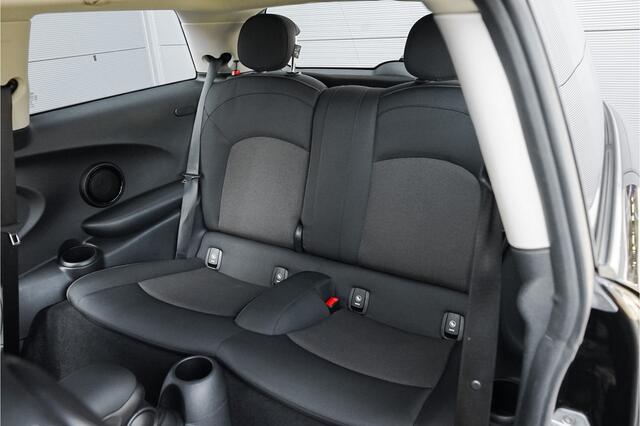 Mini COOPER Mini 1.5 136PK Navi Cruise CarPlay 18"
