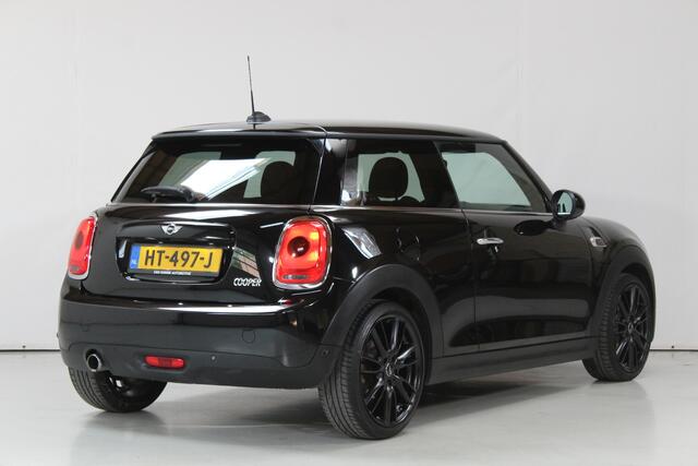 Mini COOPER Mini 1.5 Business | NL-Auto | 53DKM! | JCW Velgen + Stuurwiel
