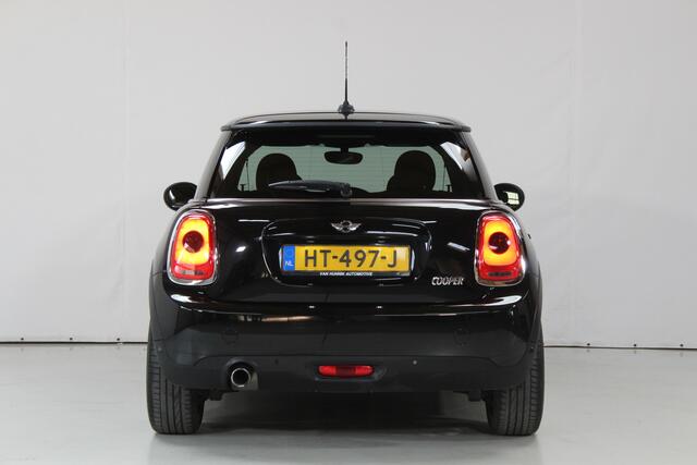 Mini COOPER Mini 1.5 Business | NL-Auto | 53DKM! | JCW Velgen + Stuurwiel