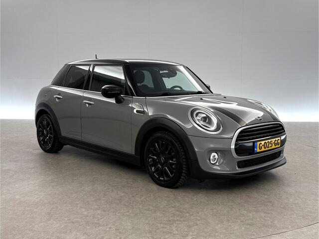 Mini COOPER 1.5 Cooper Business Edition LED Carplay Clima Cruise Navigatie 16"LMV PDC Stoelverwarming