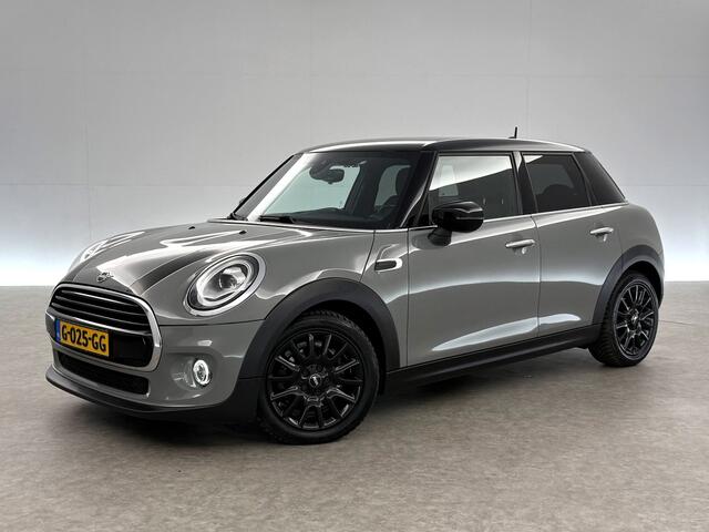 Mini COOPER 1.5 Cooper Business Edition LED Carplay Clima Cruise Navigatie 16"LMV PDC Stoelverwarming