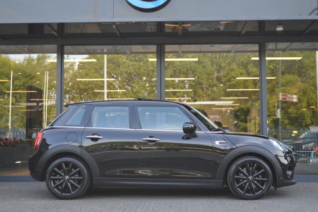 Mini COOPER 1.5 Aut. Led Panorama Leder Harman Kardon CarPlay Pdc