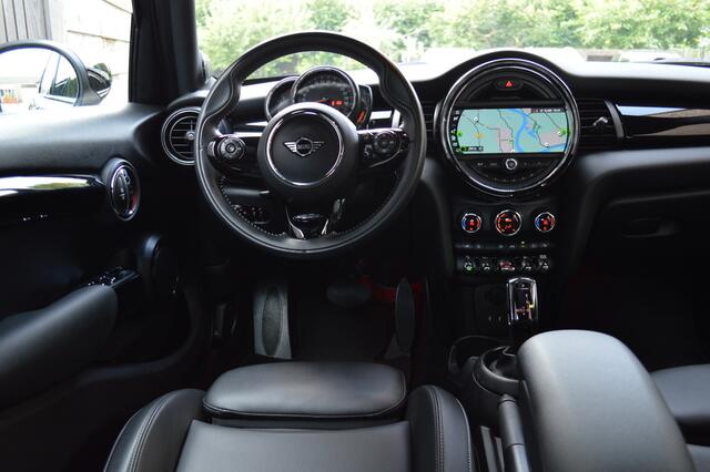 Mini COOPER 1.5 Aut. Led Panorama Leder Harman Kardon CarPlay Pdc