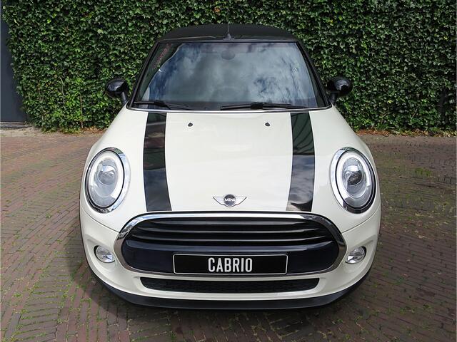 Mini COOPER Cabrio 1.5 Chili F57 automaat van 1ste eig, LED, Clima, Stoelverw. en 17"