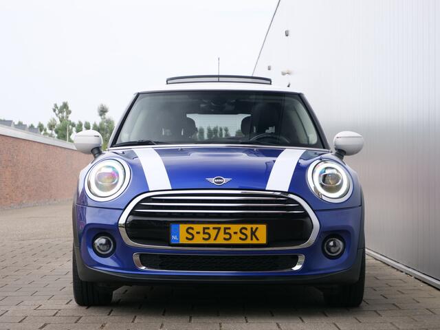 Mini COOPER Mini 1.5 60 Years Edition 136 Pk Automaat Navigatie / Camera / Pano-dak / Leer