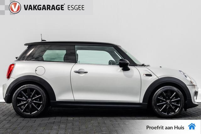 Mini COOPER 1.5 136 PK Cooper Chili Serious Business AUTOMAAT RIJKLAAR INCL:GARANTIE. | Panodak | Navigatie | Clima | Cr Control | Sportstoelen | Zwarte LMV |
