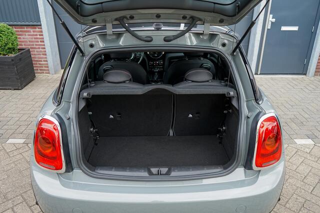 Mini COOPER Mini 1.5 Pepper Serious Business