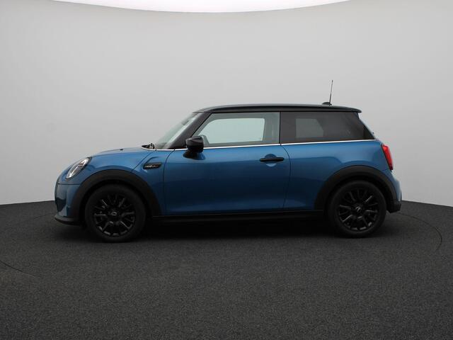 Mini COOPER 3-Deurs Classic + Balance Pack + Comfort pack + PDC + LED + 16''