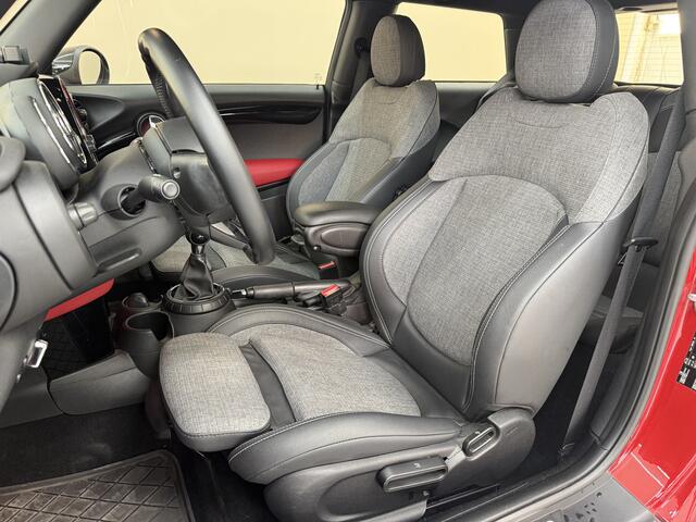 Mini COOPER Mini 1.5 136Pk, 2016, 1ste eigenaar, Dealer onderhouden, LED koplampen, Sportstoelen, Parkeersensoren, Lichtmetalen velgen, Climate control, Sportstoelen,