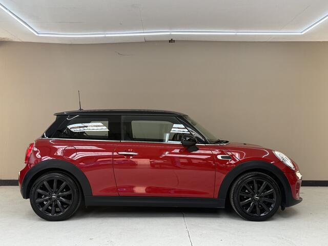 Mini COOPER Mini 1.5 136Pk, 2016, 1ste eigenaar, Dealer onderhouden, LED koplampen, Sportstoelen, Parkeersensoren, Lichtmetalen velgen, Climate control, Sportstoelen,