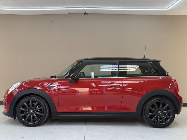 Mini COOPER Mini 1.5 136Pk, 2016, 1ste eigenaar, Dealer onderhouden, LED koplampen, Sportstoelen, Parkeersensoren, Lichtmetalen velgen, Climate control, Sportstoelen,