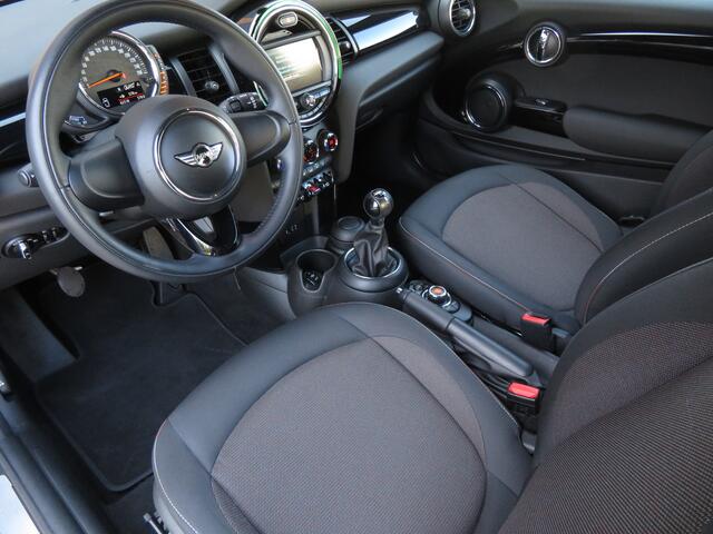 Mini COOPER Mini 1.5 Chili Airco Navigatie