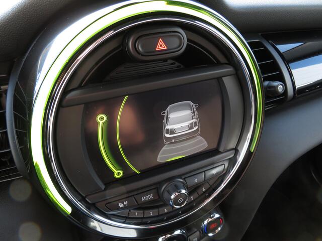 Mini COOPER Mini 1.5 Chili Airco Navigatie
