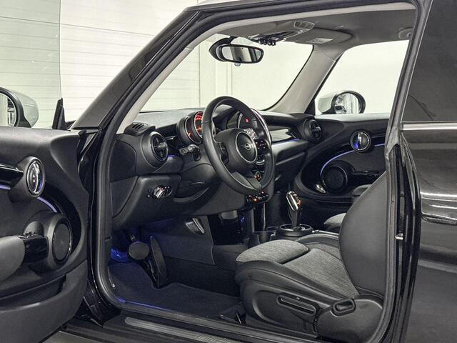 Mini COOPER 3-deurs Business Edition | Navigatiesysteem | Airco | Park Distance Control