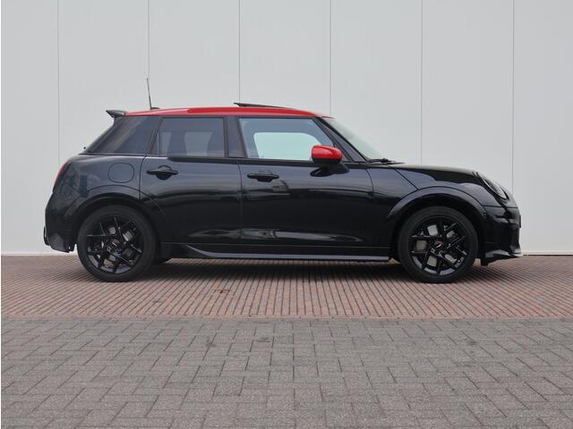 Mini COOPER Mini 1.5 C John Cooper Works M Panoramadak/ Stoelverwarming/ Stuurwielverwarming/ Comfort Access/ Head-Up