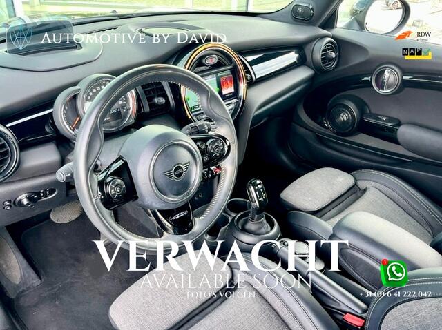 Mini COOPER Hatchback 1.5 136 pk CHILI AUTOMAAT / HARMAN KARDON / HEAD-UP DISPLAY / NAVIGATIE GROOT / APPLE CARPLAY / KEYLESS ENTRY / 17 INCH LMV / LED / STOELVERWARMING