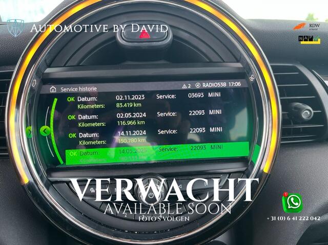 Mini COOPER Hatchback 1.5 136 pk CHILI AUTOMAAT / HARMAN KARDON / HEAD-UP DISPLAY / NAVIGATIE GROOT / APPLE CARPLAY / KEYLESS ENTRY / 17 INCH LMV / LED / STOELVERWARMING