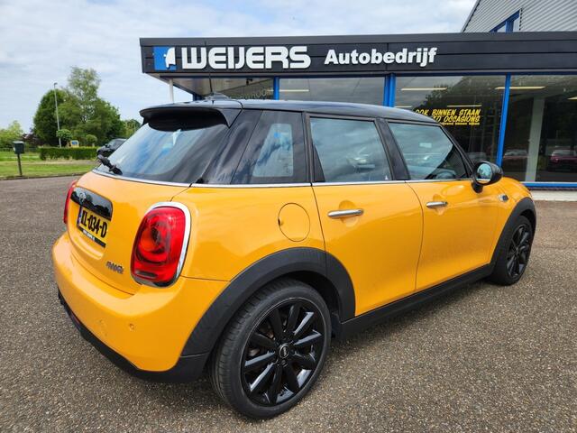 Mini COOPER 1.5 Cooper Chili Business 5drs , Clima, Navi, Cruise,