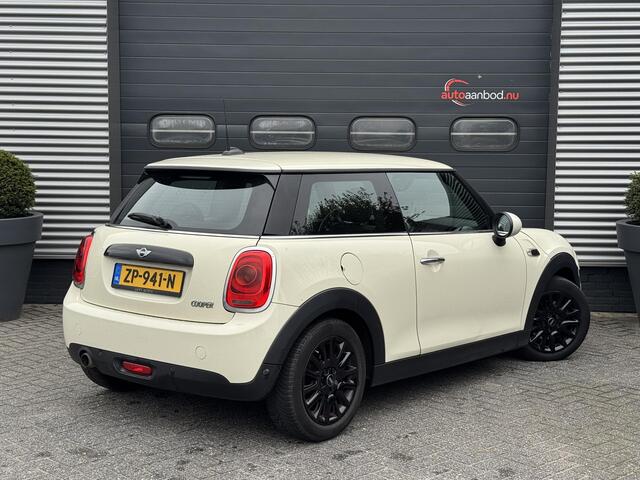 Mini COOPER Mini 1.5 Salt Business | Navigatie | Parkeersensoren | Lichtmetalen Velgen | Cruise Control |