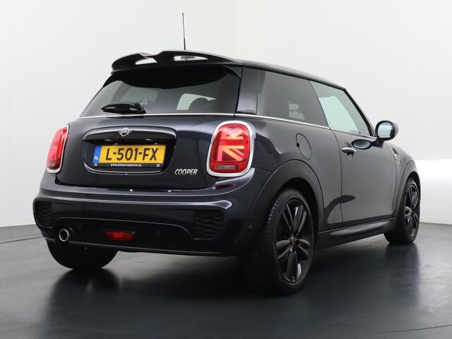 Mini COOPER Mini 1.5 ORIG. NL. NAP KM. | JCW PACK | STOELVERWARMING | RIJKLAAR INCL. 12 MND. BOVAGGARANTIE