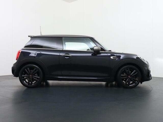 Mini COOPER Mini 1.5 ORIG. NL. NAP KM. | JCW PACK | STOELVERWARMING | RIJKLAAR INCL. 12 MND. BOVAGGARANTIE