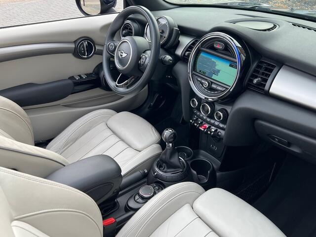 Mini COOPER Mini Cabrio 1.5 Chili LEER / LED / NAVI / PDC / 17INCH