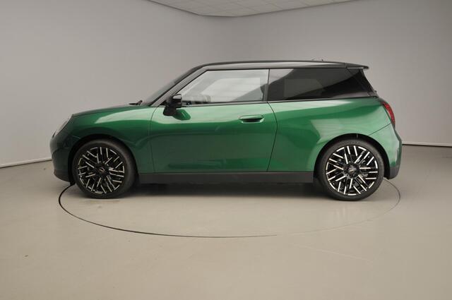 Mini COOPER E Favoured M 40.7 kWh