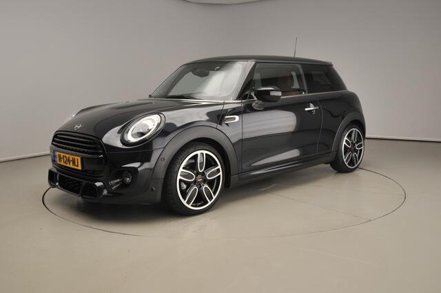 Mini COOPER 3-deurs Aut. JCW pakket | Leder | Harman/Kardon | 18" | LED