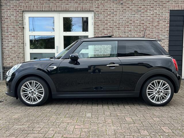 Mini COOPER Mini 1.5 136pk AUT. Chili Panorama Navi