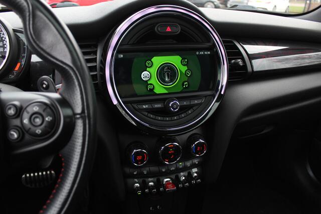Mini COOPER Mini Cabrio 1.5 / JCW Package / Leder / CarPlay / 18'' / Keyless / Navigatie / Stoelverwarming / Windscherm / Cruise Control