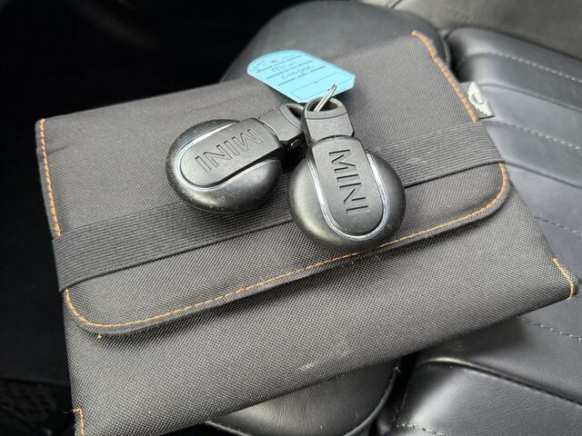 Mini COOPER Mini 1.5 136PK LEDER-XENON-SPORT INT-NAVI-LMV-ECC