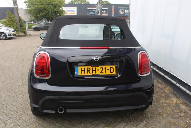 Mini COOPER Mini Cabrio 1.5 Rockingham GT Edition Stoelverwarming l Keyless entry l Apple carplay/android auto l Cruise control VDL auto