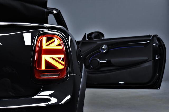 Mini COOPER Mini Cabrio 1.5 136pk MINI Yours CarPlay/Keyless/Led/Leer/Stoelverw./Cruise/Pdc/Lmv