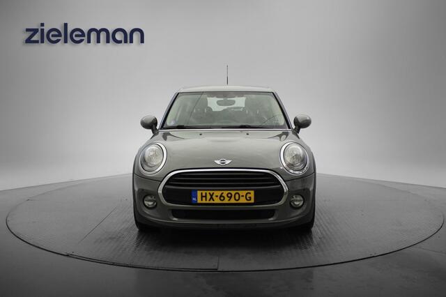Mini COOPER 1.5 Cooper Business - Navi, Cruise