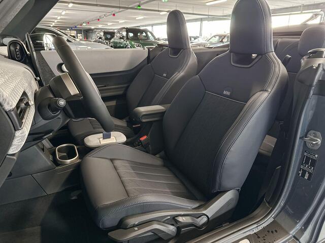 Mini COOPER Cabrio 2.0 C Favoured L