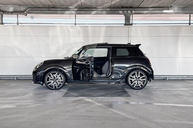 Mini COOPER 3-deurs 1.5 Cooper C John Cooper Works M