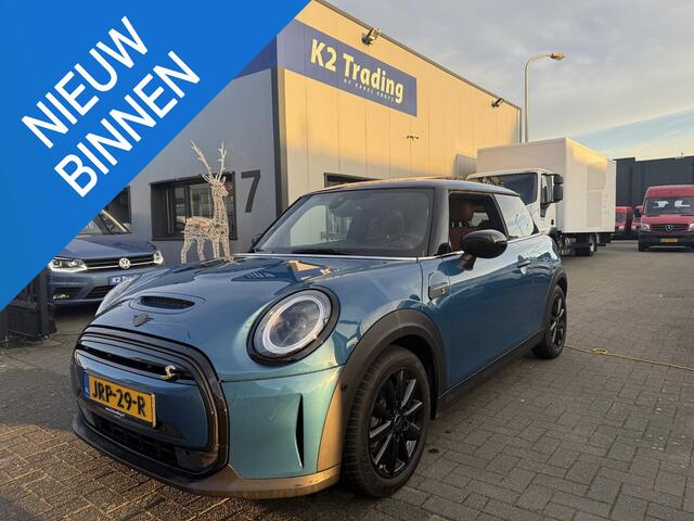 Mini COOPER E S 184PK 33kWh Voll leder interieur BRUIN, PANO, H-K Audio Camera APPLE CARPLAY