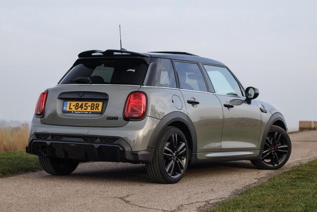 Mini COOPER 1.5 Aut-7 John Cooper Works ? Pano ? ACC ? Stuurverwarming