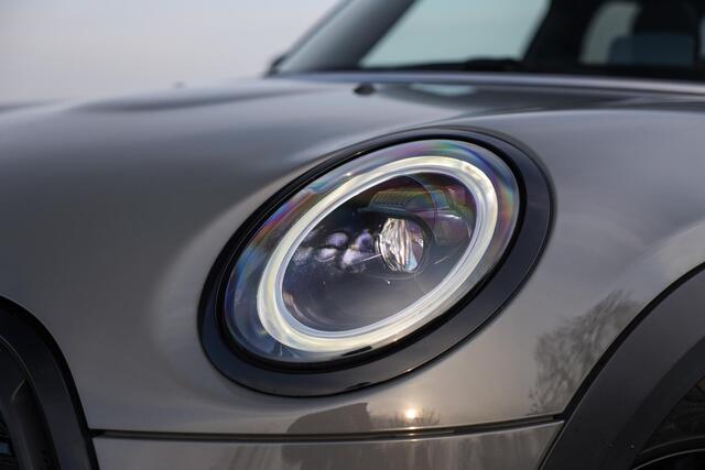 Mini COOPER 1.5 Aut-7 John Cooper Works ? Pano ? ACC ? Stuurverwarming