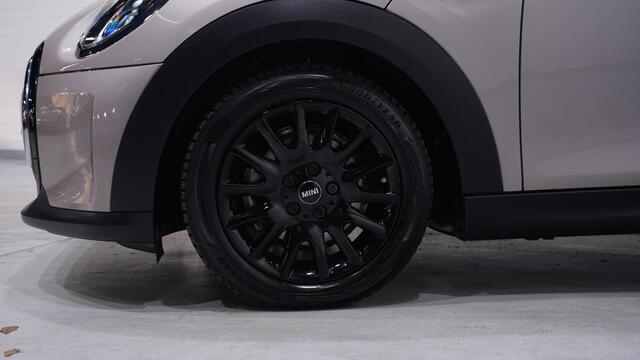 Mini COOPER Mini 1.5 Business Edition 1e Eig. NAP Clima Navi Panodak PDC