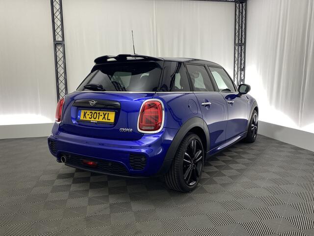 Mini COOPER Mini 1.5 Chili Automaat | JCW Aero | Climate Control | Bluetooth | LED | PDC |