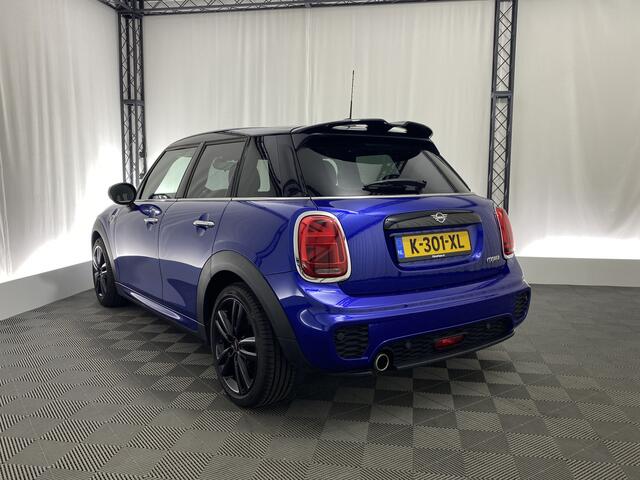 Mini COOPER Mini 1.5 Chili Automaat | JCW Aero | Climate Control | Bluetooth | LED | PDC |