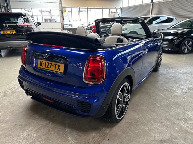 Mini COOPER 1.5 COOPER PEPPER / JCW Pakket/ Leder Sportstoelen/ Carplay