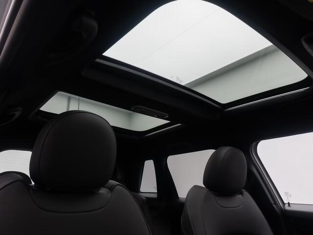 Mini COOPER 1.5 Steptr.Aut.-7 ** LED, LEDER, NAVI+, PANORAMA, HuD, KEYLESS, H&K SOUND, CAMERA ** 1e EIG - UNFALLFREI ** ** INFORMEER OOK NAAR ONZE AANTREKKELIJKE FINANCIAL-LEASE TARIEVEN **