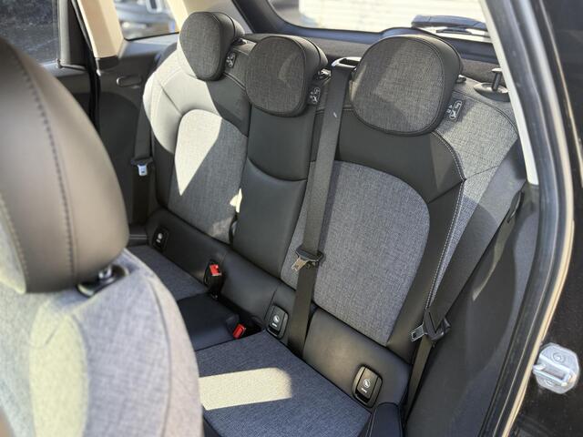 Mini COOPER Mini 1.5 Chili l PDC l Navigatie l Cruise Control l Half Leder l Stoelverwarming