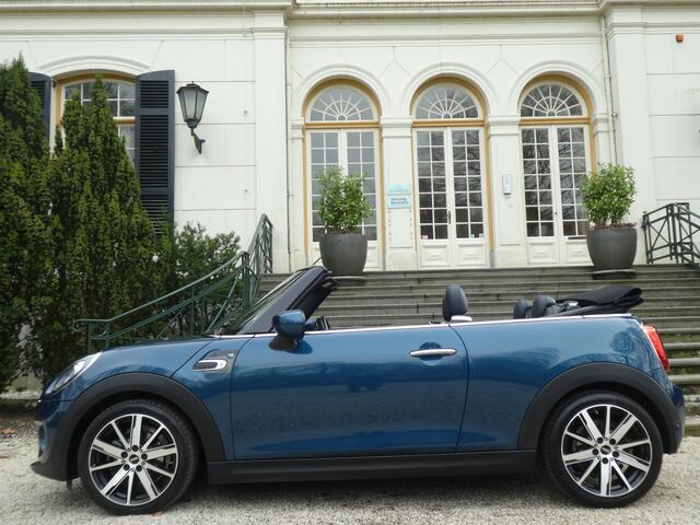 Mini COOPER Mini Cabrio 1.5 Sidewalk Edition