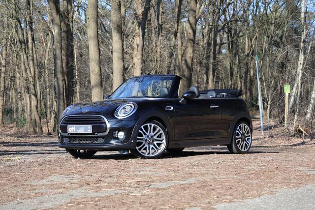 Mini COOPER Mini Cabrio 1.5 Harman Kardon I Keyless I Navi I Parkeerassistent I Windvanger I Stoelverwarming I Achteruitrijcamera I Stoelverwarming I MINI Excitement-pakket I Etc.