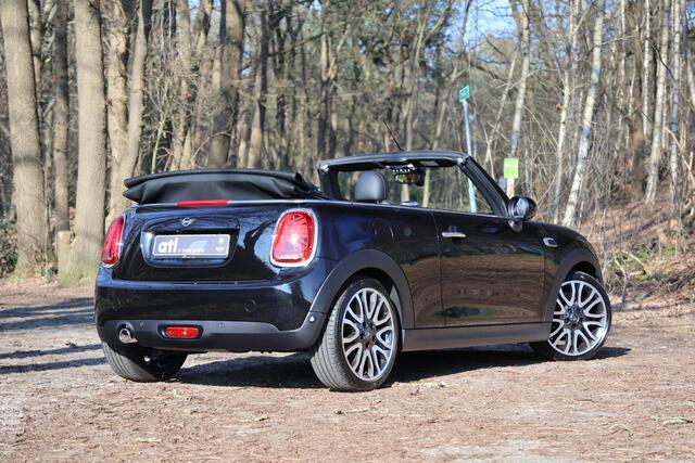Mini COOPER Mini Cabrio 1.5 Harman Kardon I Keyless I Navi I Parkeerassistent I Windvanger I Stoelverwarming I Achteruitrijcamera I Stoelverwarming I MINI Excitement-pakket I Etc.